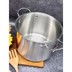 Кастрюля из нержавеющей стали с крышкой FESSLE диаметр 28 см (12,3 л)